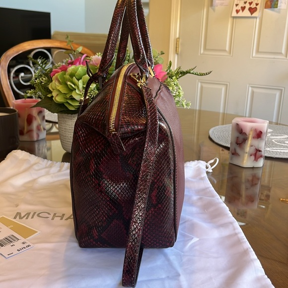 Michael Kors Riley leather, NWT - Picture 4 of 6